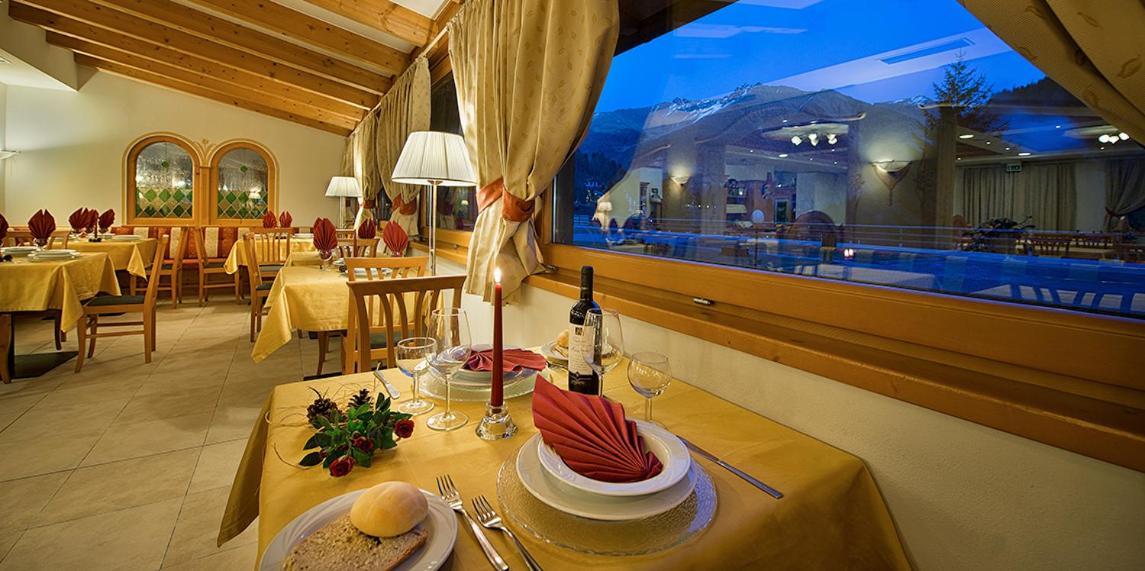 Hotel Cristallo 페이오 외부 사진