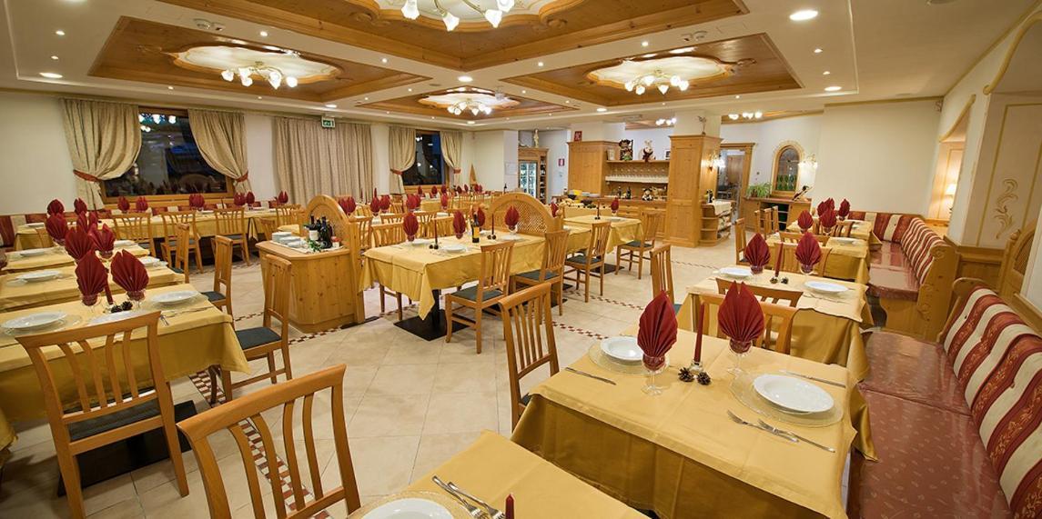 Hotel Cristallo 페이오 외부 사진