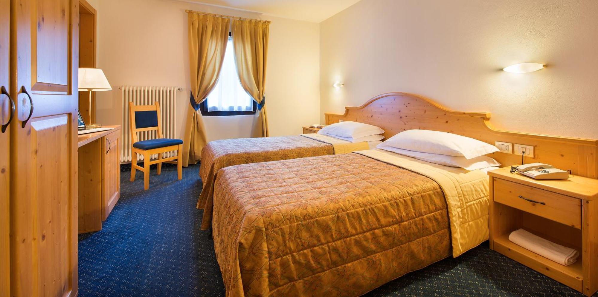 Hotel Cristallo 페이오 외부 사진